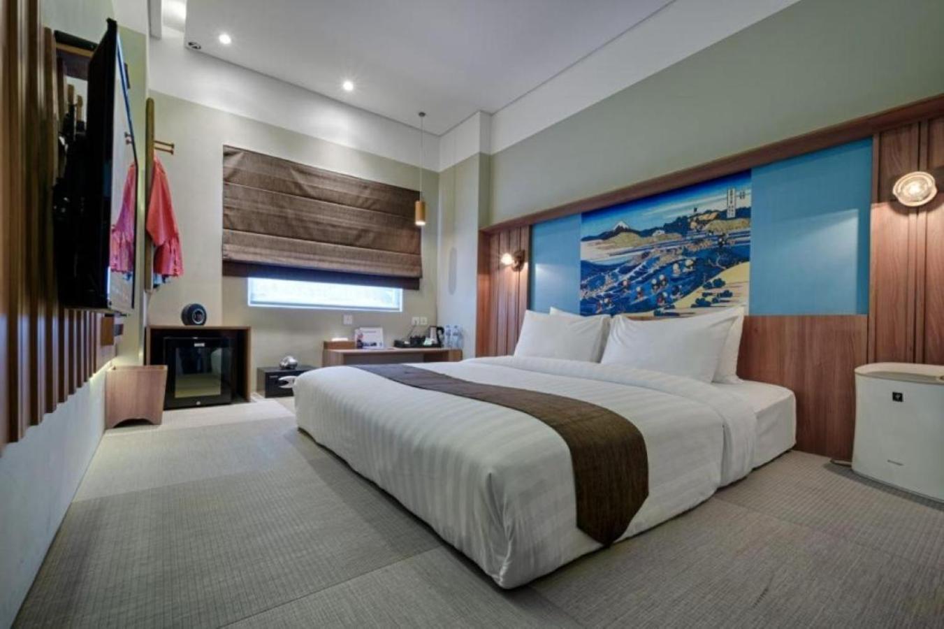 Kuretakeso Kemang Hotel Giacarta Esterno foto
